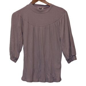 We wear What When Where  Lilac Turtleneck Puff Sleeve Tee Women XS